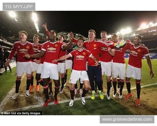 以马马杜为核心客场展现坚韧斗志全队齐心收获积极成果 以马马杜为核心客场展现坚韧斗志全队齐心收获积极成果